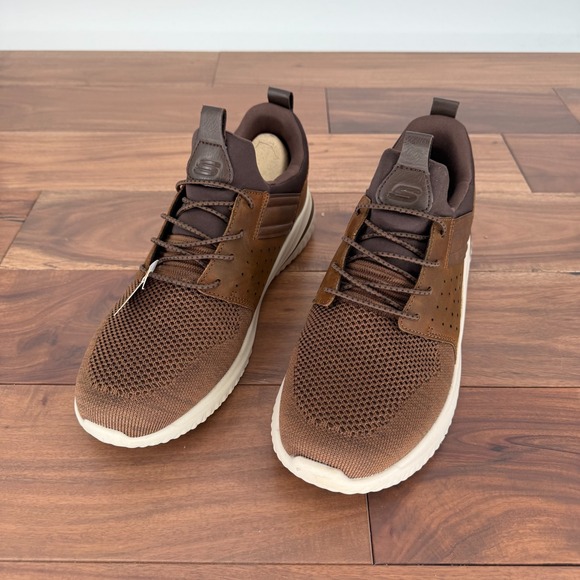 Skechers Shoes Mens Size 9 Brown Garner Newick Hands Free Slip-ins Relaxed Fit - Picture 1 of 10